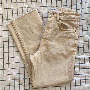 Raw hem Zara mom high waisted jeans photos on sz 4